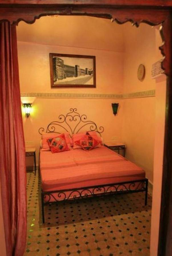 Riad Anass Al Ouali Fez Quarto foto